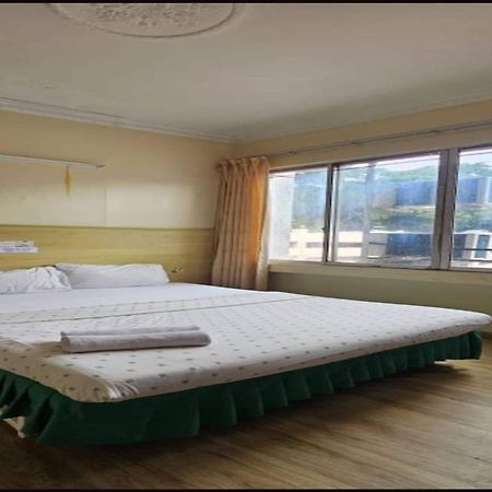 Oyo 90979 Sianglory Inn Kota Kinabalu Eksteriør billede