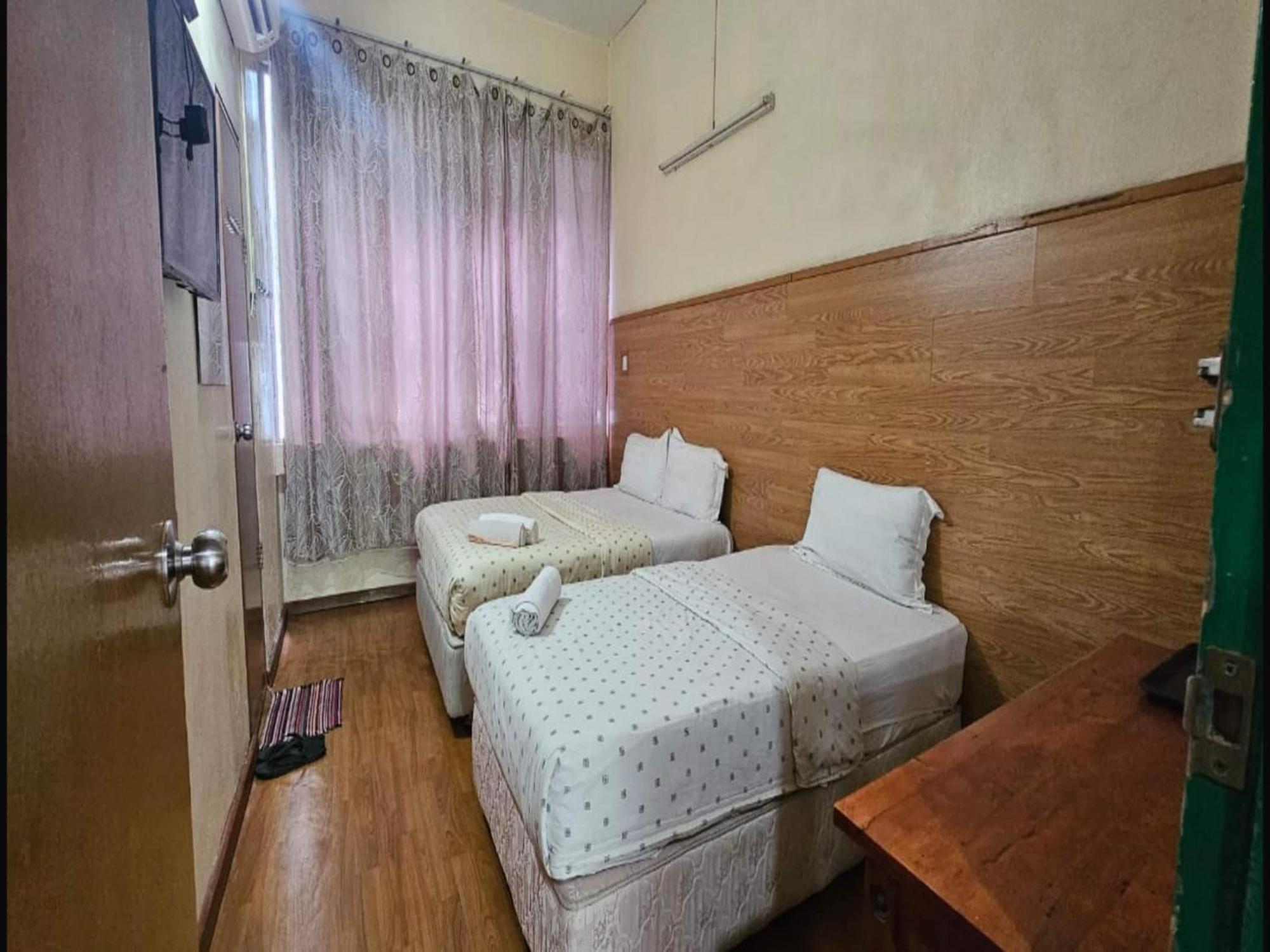 Oyo 90979 Sianglory Inn Kota Kinabalu Eksteriør billede