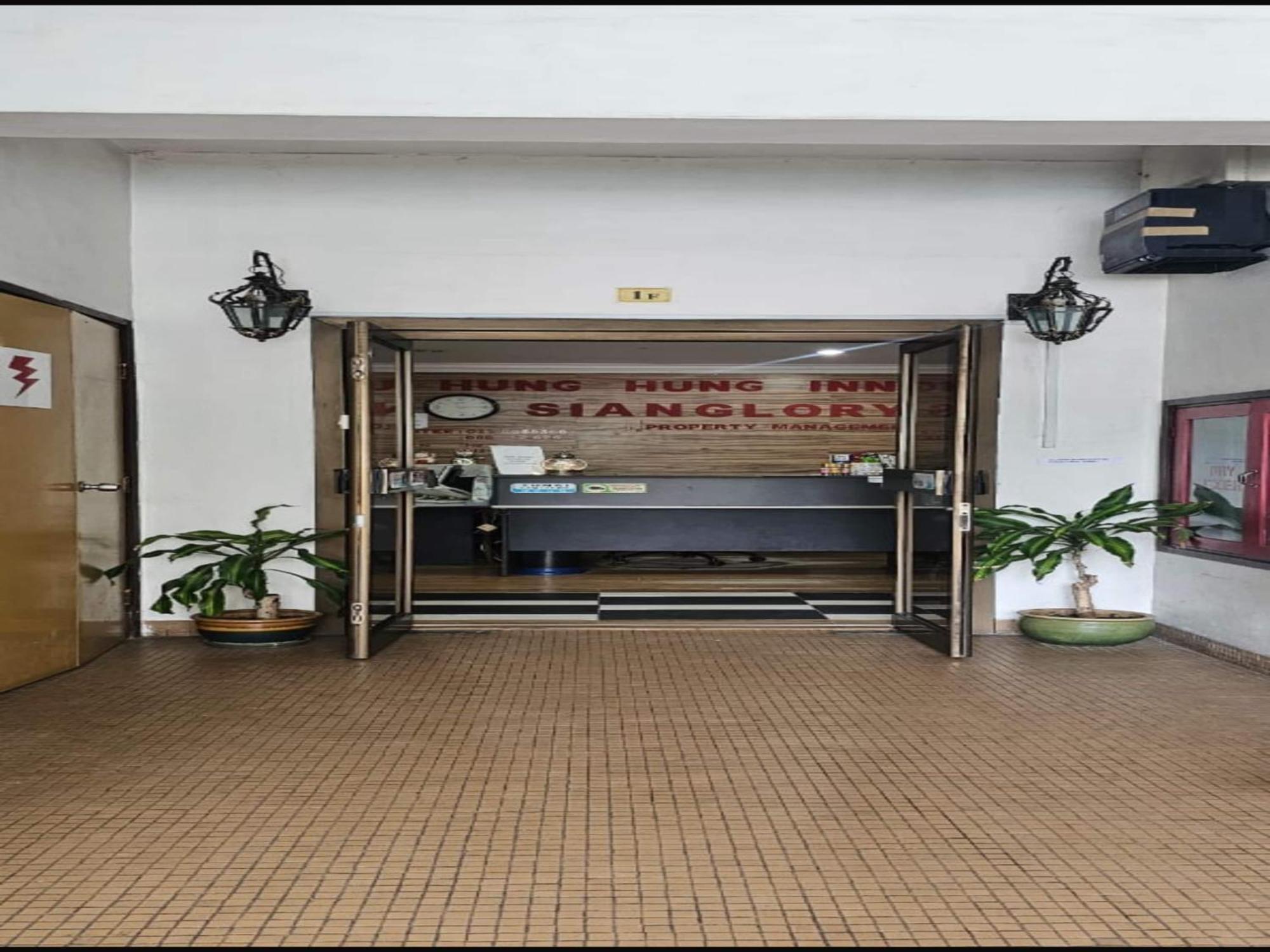 Oyo 90979 Sianglory Inn Kota Kinabalu Eksteriør billede