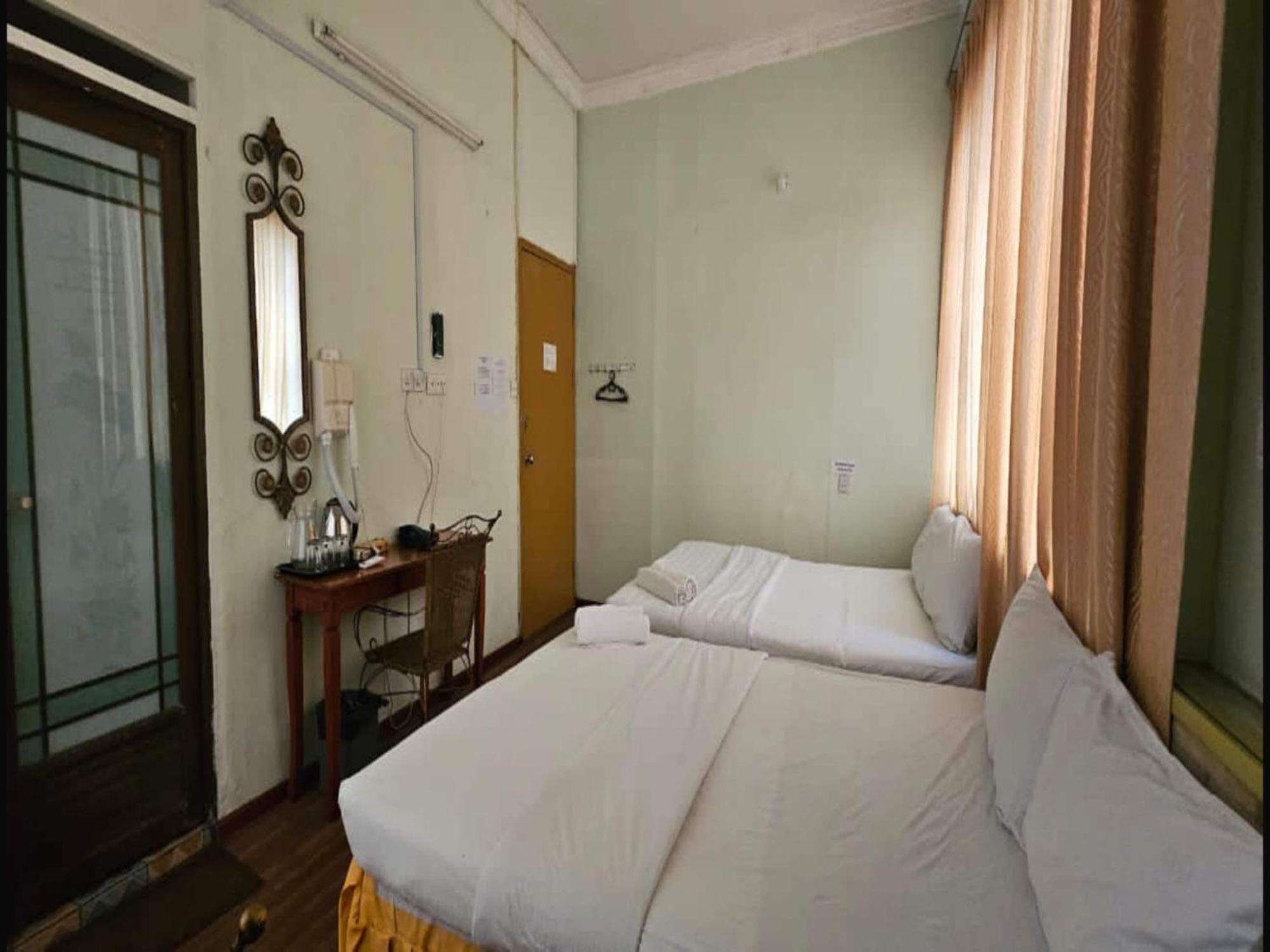 Oyo 90979 Sianglory Inn Kota Kinabalu Eksteriør billede