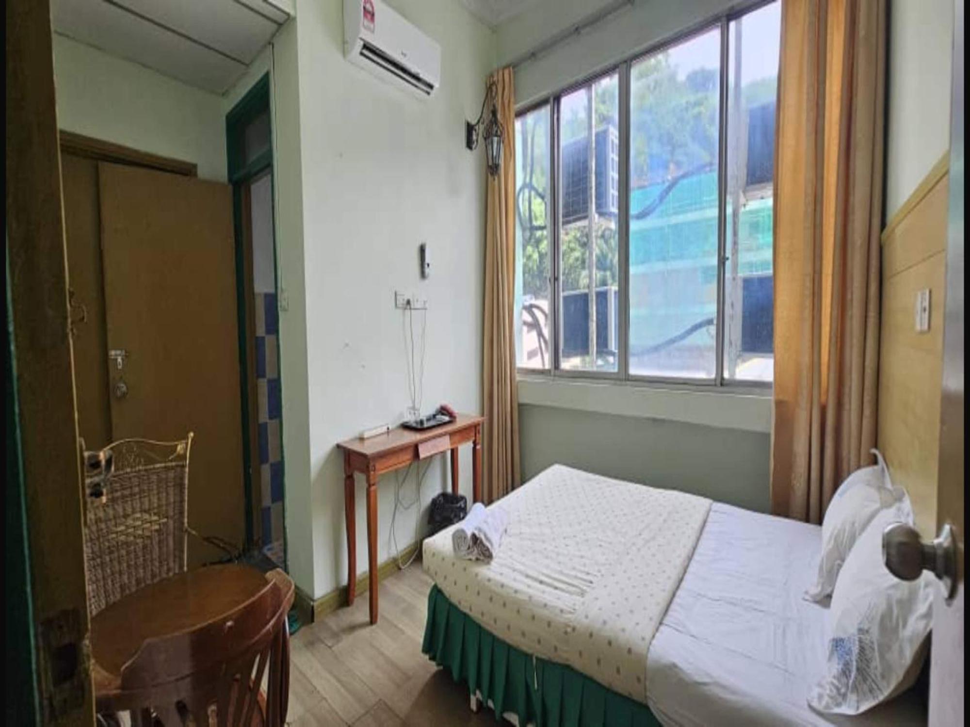 Oyo 90979 Sianglory Inn Kota Kinabalu Eksteriør billede